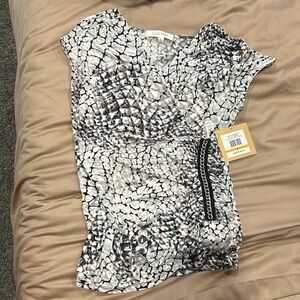 Women’s V-Neck Crossover Blouse Ellen Tracy Brand Size Small Formal Blouse